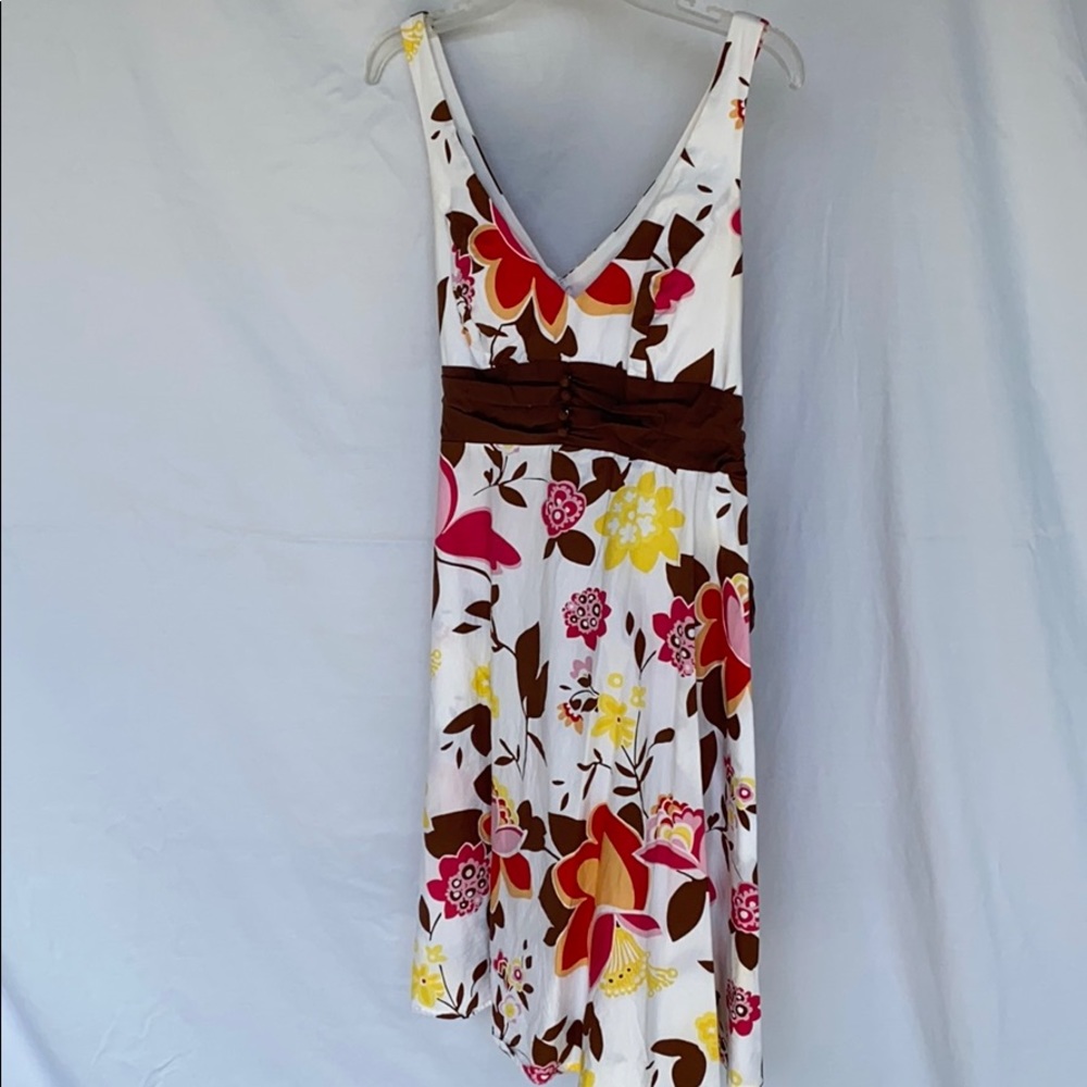 VNeck knee length floral dress